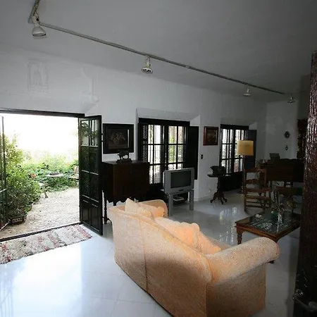 Отель Jardin De La Muralla