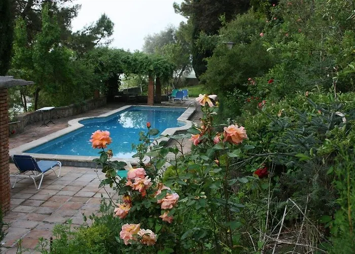 Hotel Jardin De La Muralla 3*